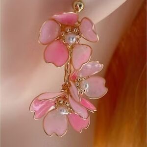 BRAND NEW TRUE LOVE  CHERRY'S BLOSSOM DROP EARRINGS